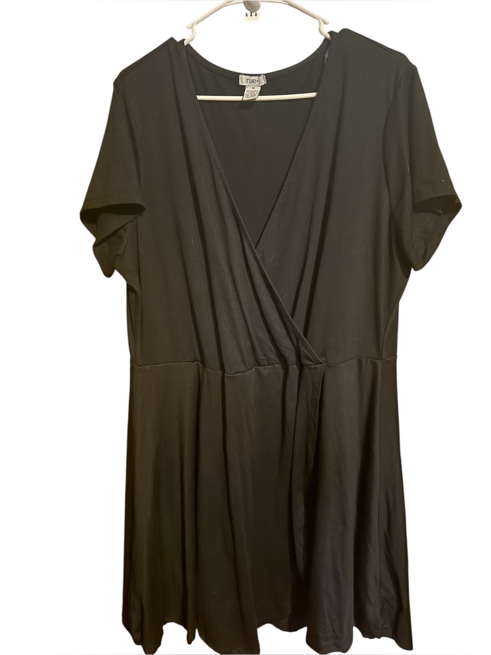Rue21 plus short sleeve vneck lbd black faux wrap Dress xxxl 3xl 
Guc